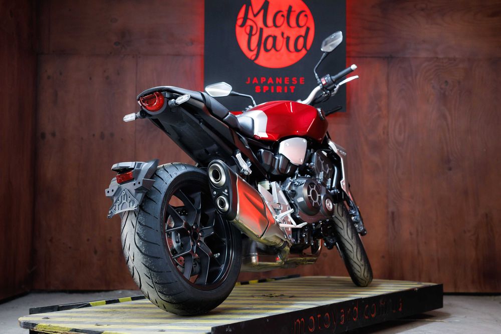 Honda CB1000R із Японії