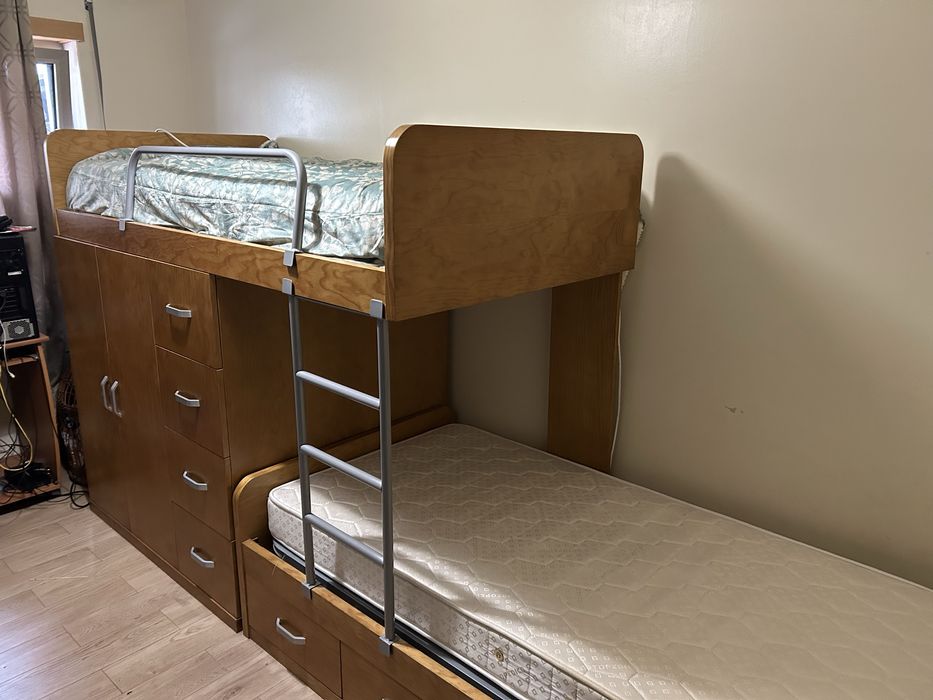 Vendo beliche madeira maciça