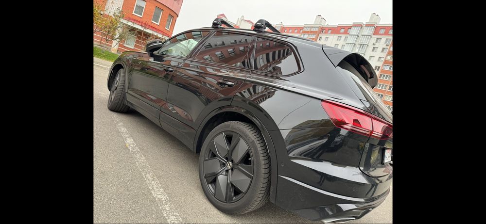 Б/в автобагажник Thule Edge Fixpoint 7207 wingbar EDGE EVO
