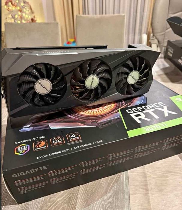 Placa gráfica GeForce RTX 3070TI - 8G