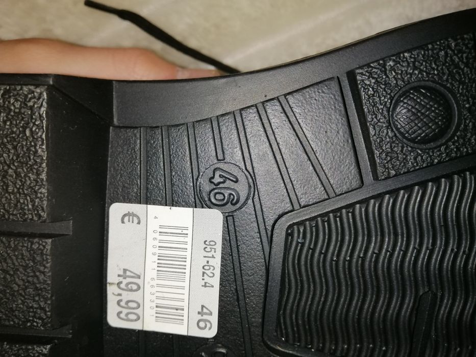 Nowe buty czarne