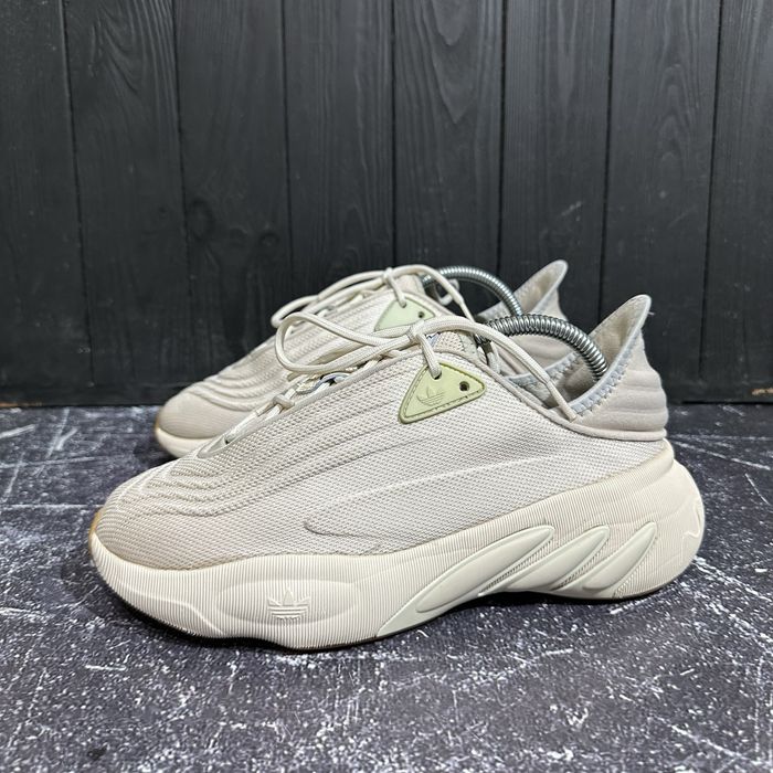 Кросівки Adidas  Adifoam Ozelia 40/25 cm