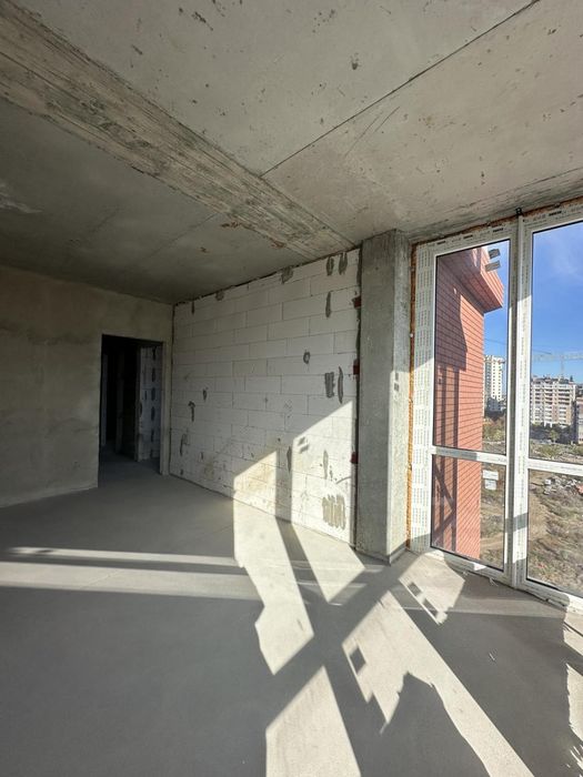 Продажа 2-комн. квартиры в ЖК "Золотая Эра", Крыжановка (3-231-103)