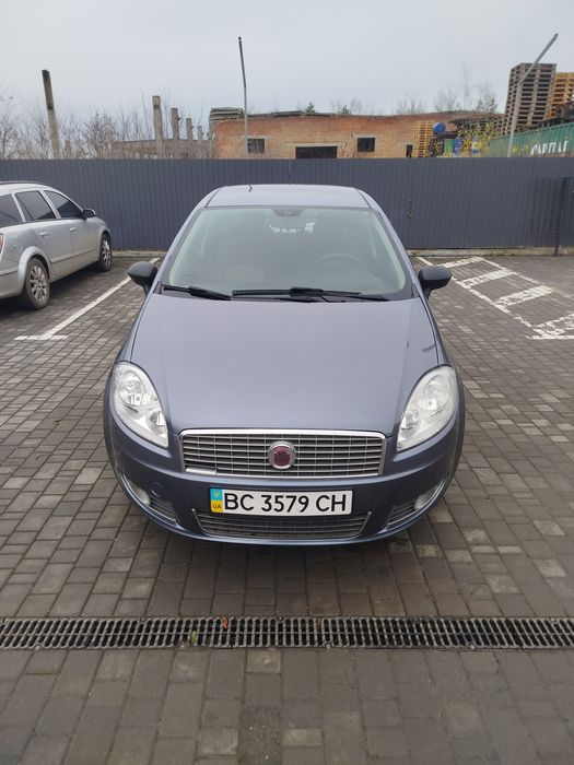 Продам автомобіль