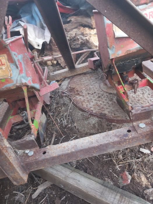 Semeador para trator