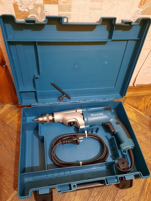 100% оригінал!!Дрель ударна двухшвидкісна Makita HP 2050,720вт
