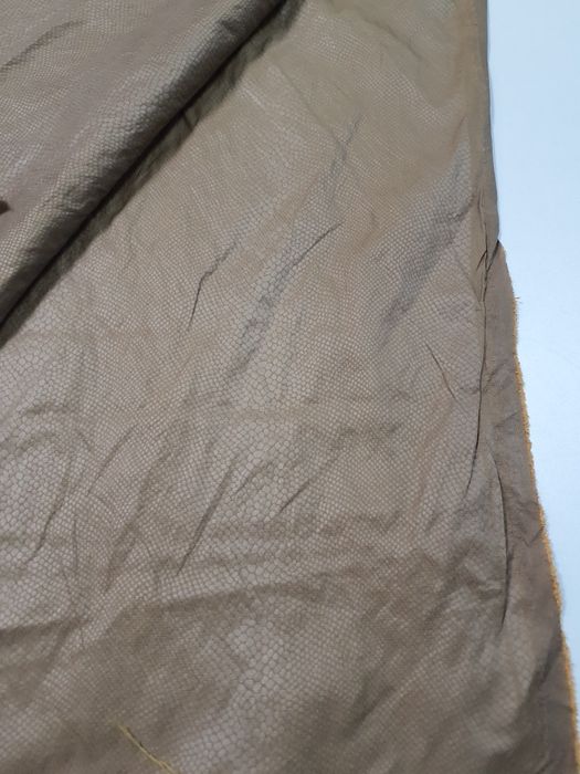 Tkanina wężowa skórka szer.140 cm.