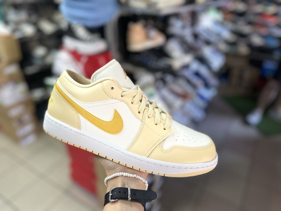 Кросівки Nike Air Jordan 1 low ( РОЗМІР 44,5 )