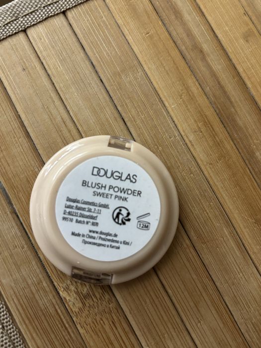 Nowy róż douglas sweet pink