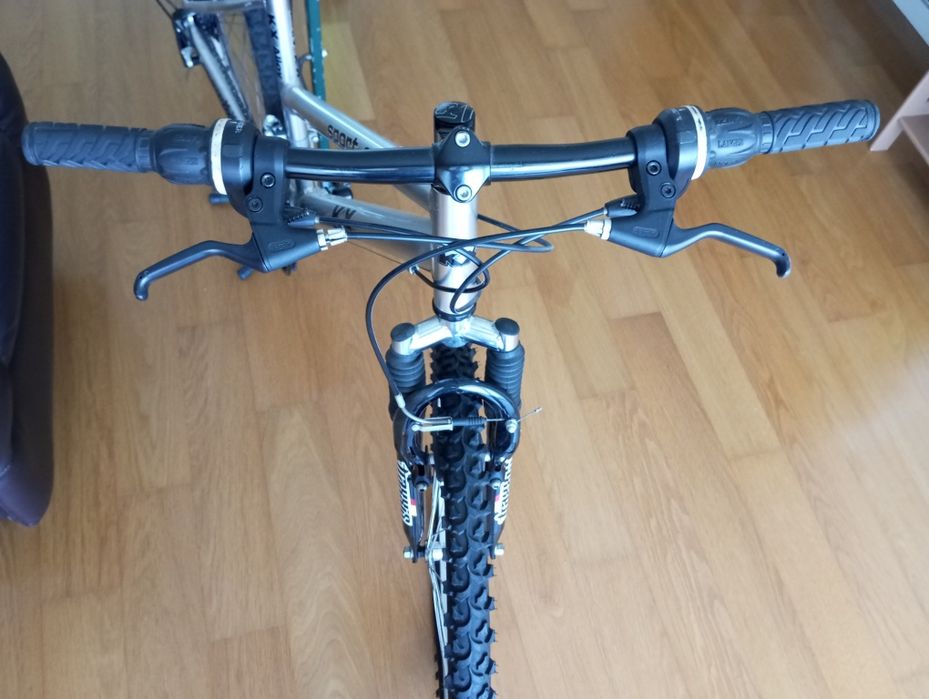 Bicicleta de senhora