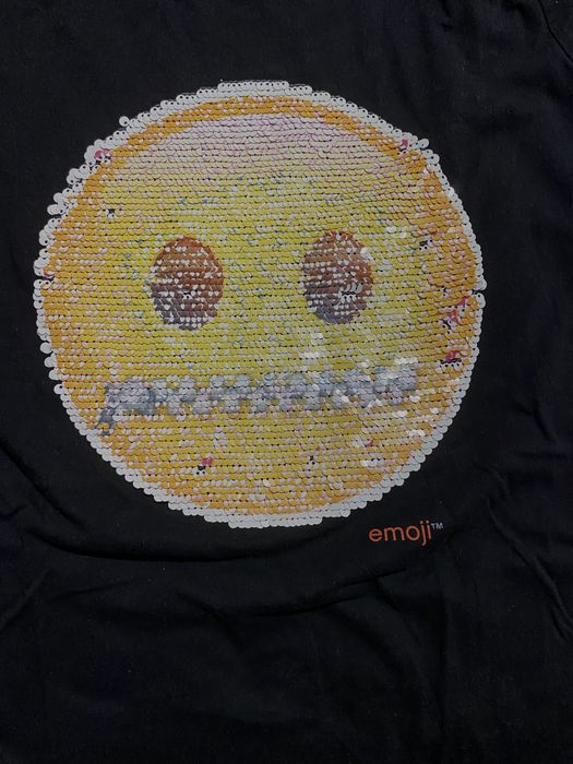 T-Shirt com detalhes