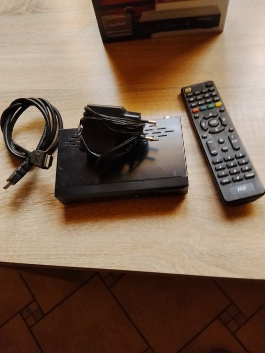Tuner DVB-T 2 Opticum nytro box plus