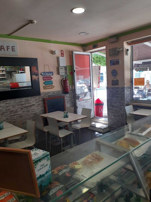 Cafeteria com esplanada