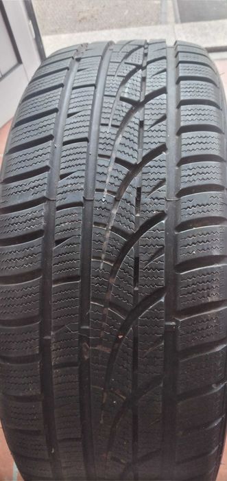 Pneus 215/55R16 e 175/65R14
