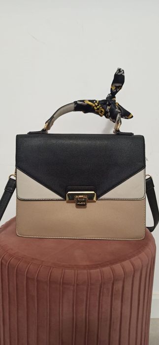 Carteira beje e preta ALDO