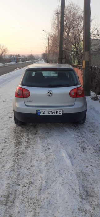 Продам Volkswagen Golf 5  mpi газ-бензин