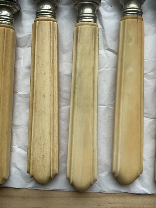 Facas francesas em osso sec xIx - 11