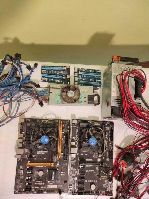 Материнка Gigabyte GA-H110-D3А- Серверний блок Emerson 1975W майнинг