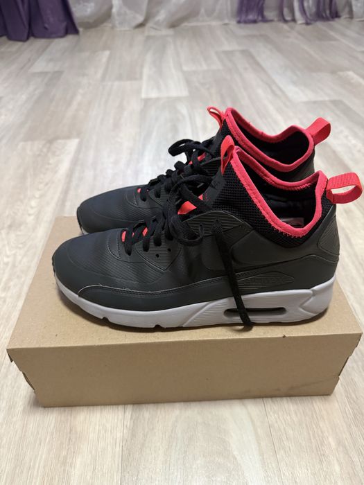 Онигінал кросівки Nike