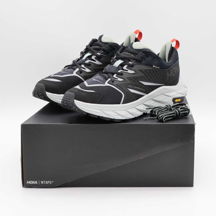 Buty  Hoka One One WTAPS x HOKA Anacapa GORE-TEX Low Jet Black roz. 46
