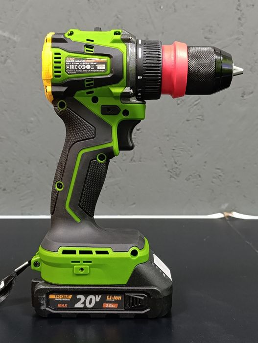 Шуруповерт Procraft PA20Li DFR (з 1 акб та зп).Безщітковий двигун