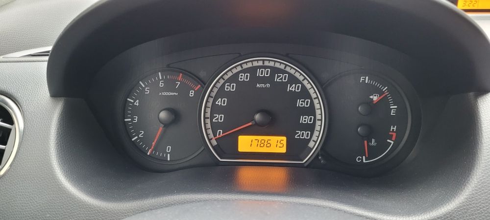 Suzuki Swift Dance 1.3 2006