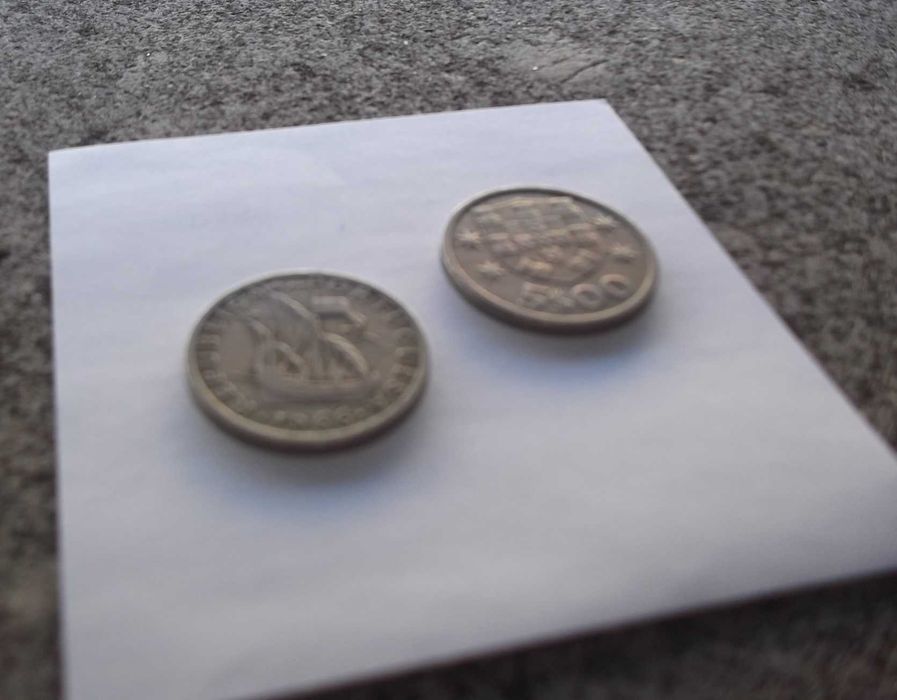 Moeda antiga de 5 Escudos de 1966