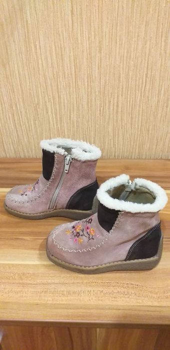 Замшевые сапожки