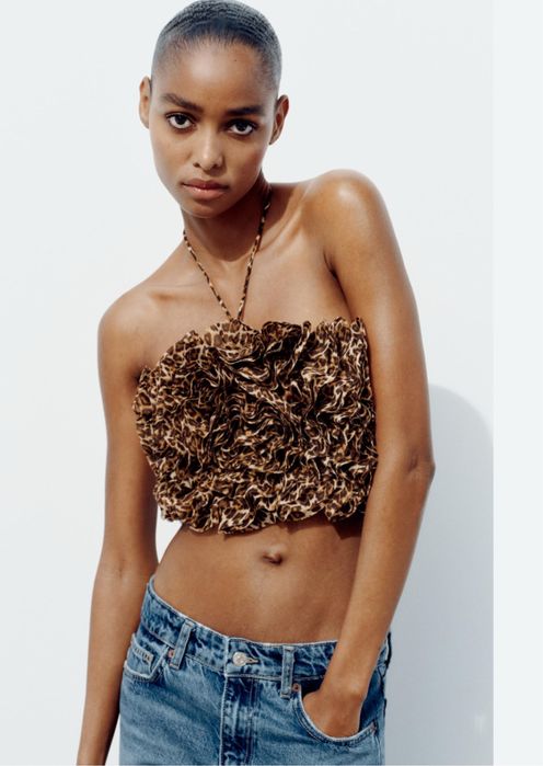 Top  bandeau leopardo da Zara.