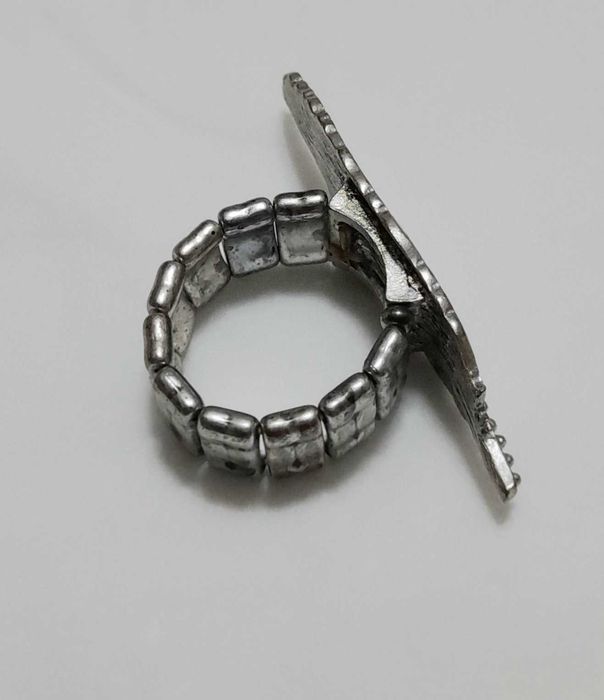 Anel - Mulher bijuteria.