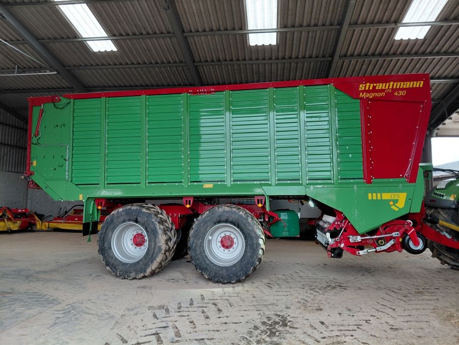 Przyczepa samozbierająca strautmann magnon 430 lub 470 krone zx pottin