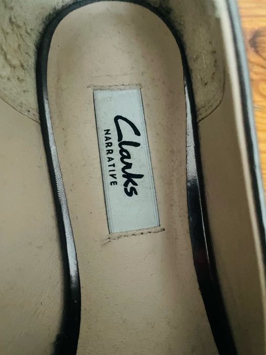 Clarks Narrative skórzane loafersy z frędzlami