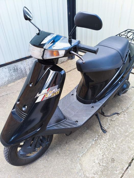 Suzuki address v 100