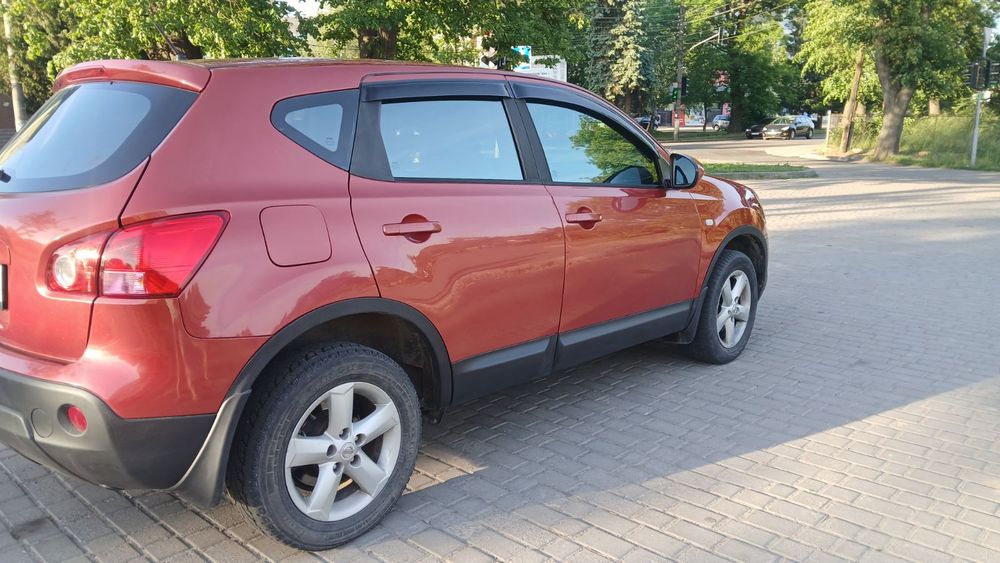 Продам Nissan Qashqai 2,0