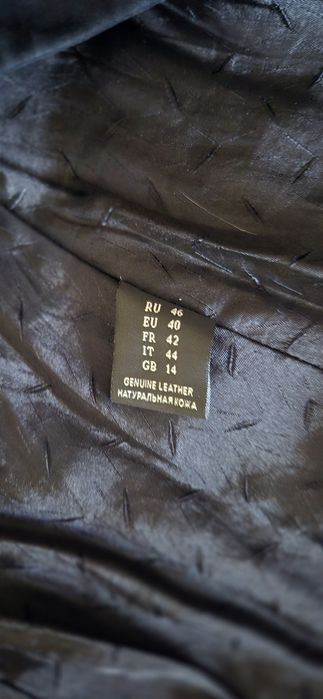 Куртка-піджак 42-46 чорна замшева