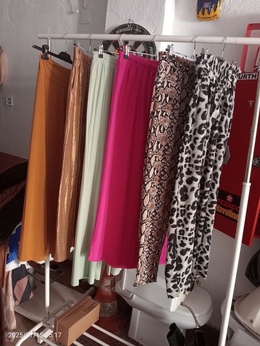 Lote Roupa Fecho de loja