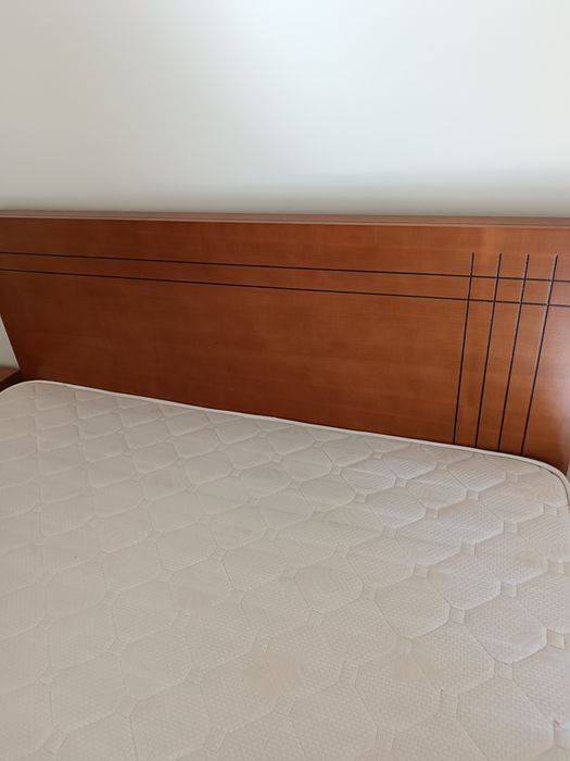 Conjunto quarto casal semi-novo
