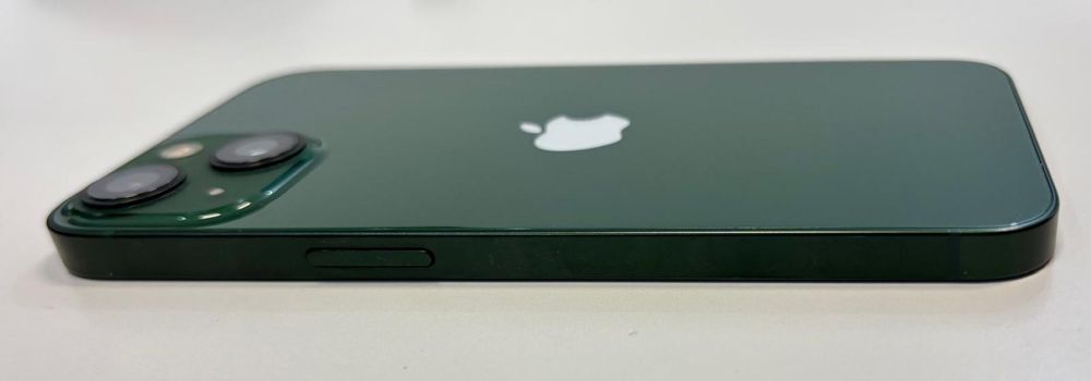 Iphone 13 verde COMO NOVO
