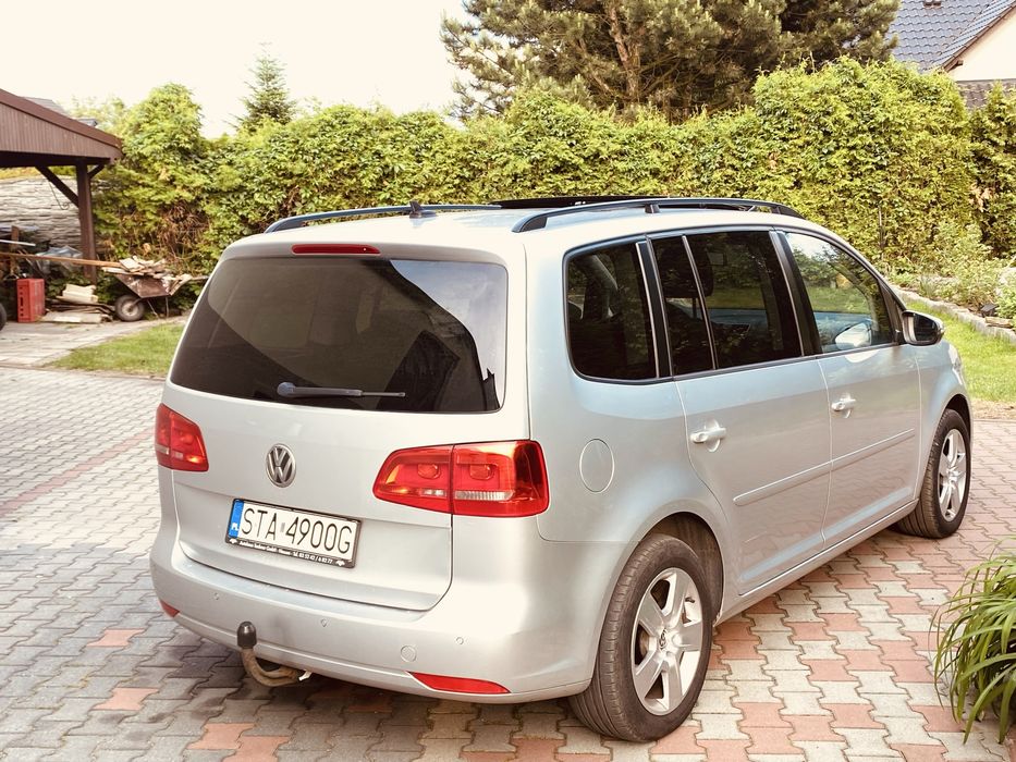 Vw touran rok 2011 poj2.0 tdi 140 km zadbany