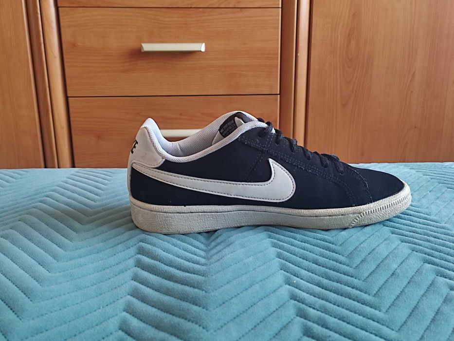 Buty nike court royal 37,5 stan bardzo dobry