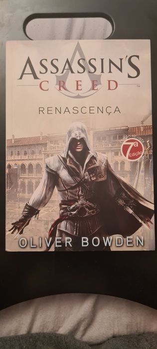 Assassin's creed/ Stephen King/ Juliet Marillier