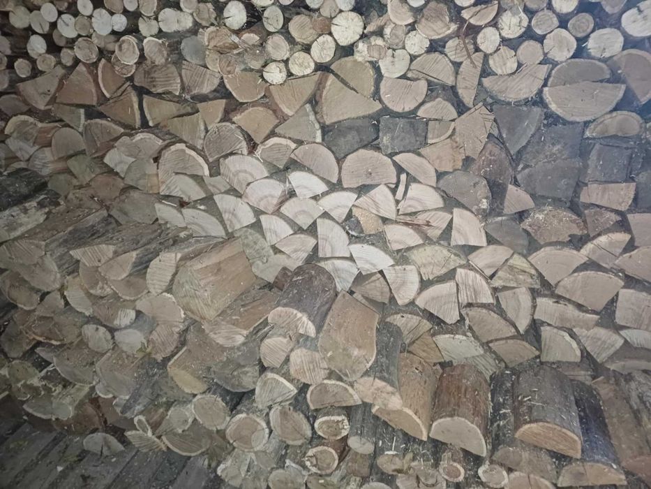 Drewno kominkowe suche dąb i buk