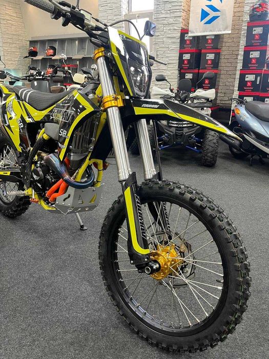 Мотоцикл Zuumav S8 Full Pro (S8-KE300)