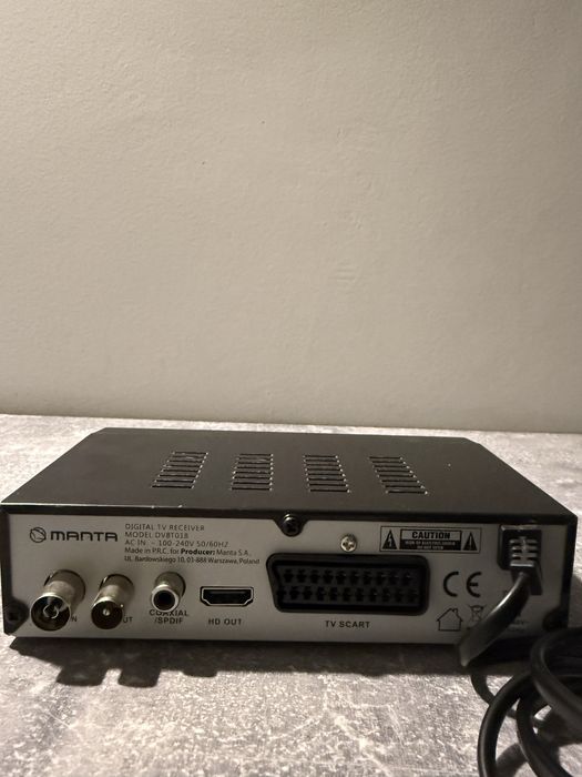 Dekoder Tuner telewizyjny DVB-T2/HEVC Manta DVBT018