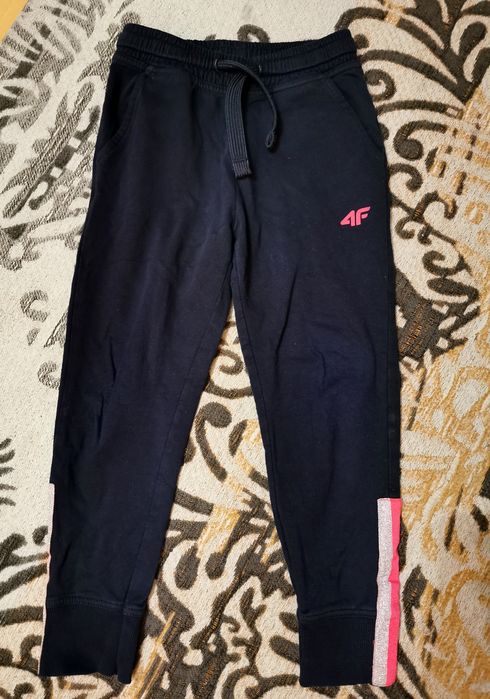 Zestaw bluza spodnie 4f
