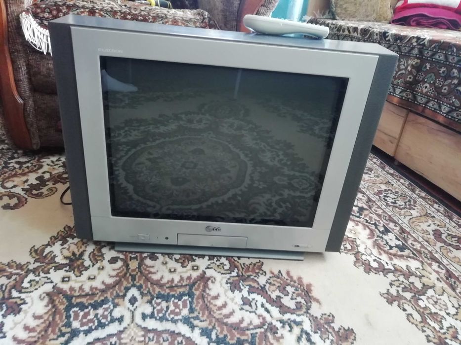 Продам телевізор LG