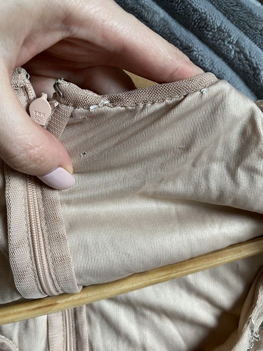 Nowa sukienka ze zdobieniami Asos / brak papierowych metek