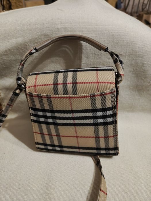 Burberry torebka oryginał
-73%
1850,00 zł