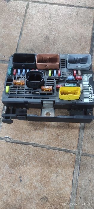 BSM caixa fusíveis Peugeot