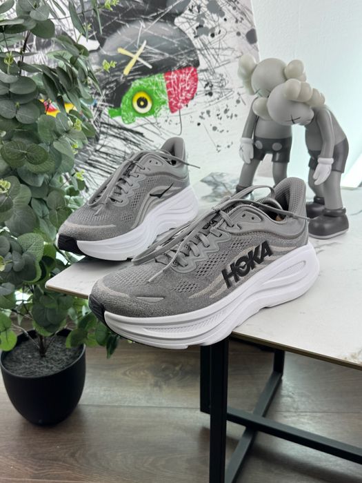 Кросівки Hoka Bondi 9 44 розмір Е13192